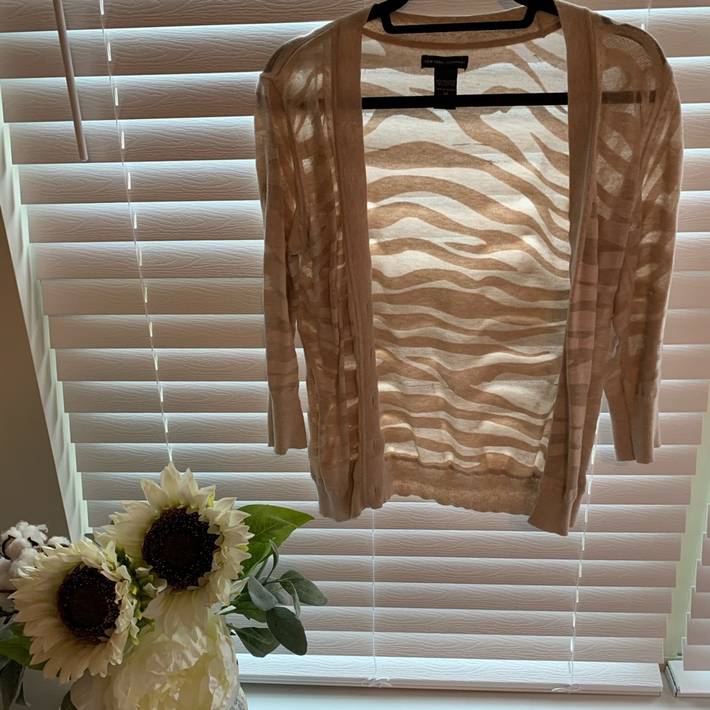 New York & Co - Cream Zebra Print Sweater